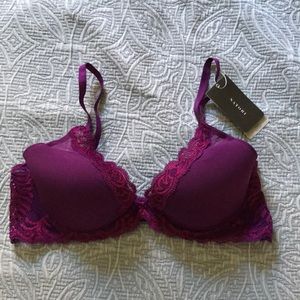 NWT Natori Lace Underwire Bra